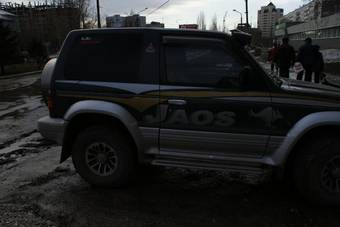 1992 Mitsubishi Pajero Photos