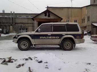 1992 Mitsubishi Pajero Photos