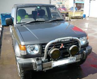 1992 Mitsubishi Pajero Photos