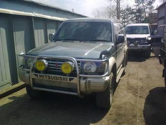 1992 Mitsubishi Pajero Pics