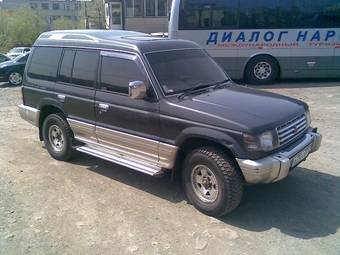 1992 Mitsubishi Pajero Pictures