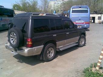 1992 Mitsubishi Pajero Photos