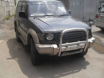 1992 Mitsubishi Pajero Photos