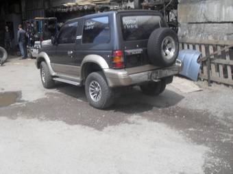 1992 Mitsubishi Pajero Photos