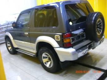 1992 Mitsubishi Pajero Pictures