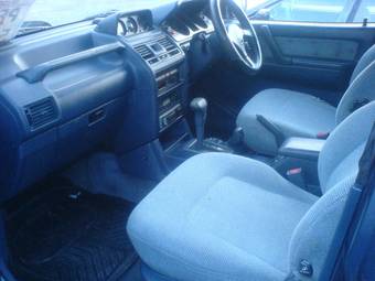 1992 Mitsubishi Pajero Photos
