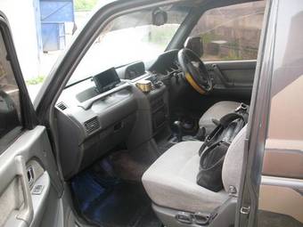 1992 Mitsubishi Pajero Photos