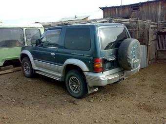 1992 Mitsubishi Pajero Photos