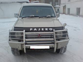 1992 Mitsubishi Pajero Photos