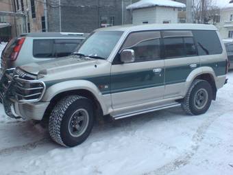 1992 Mitsubishi Pajero Photos