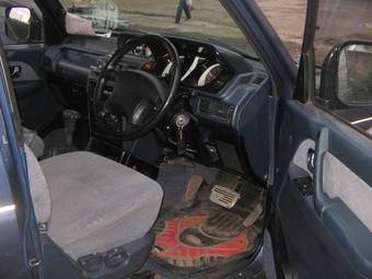 1992 Mitsubishi Pajero Photos
