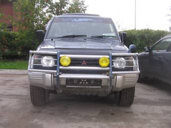 1992 Mitsubishi Pajero Wallpapers