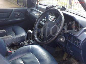 1992 Mitsubishi Pajero Pictures