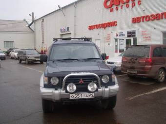 1992 Mitsubishi Pajero Pictures