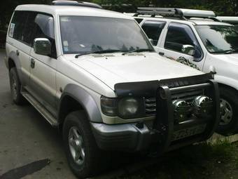 1992 Mitsubishi Pajero Photos