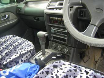 1992 Mitsubishi Pajero Pictures