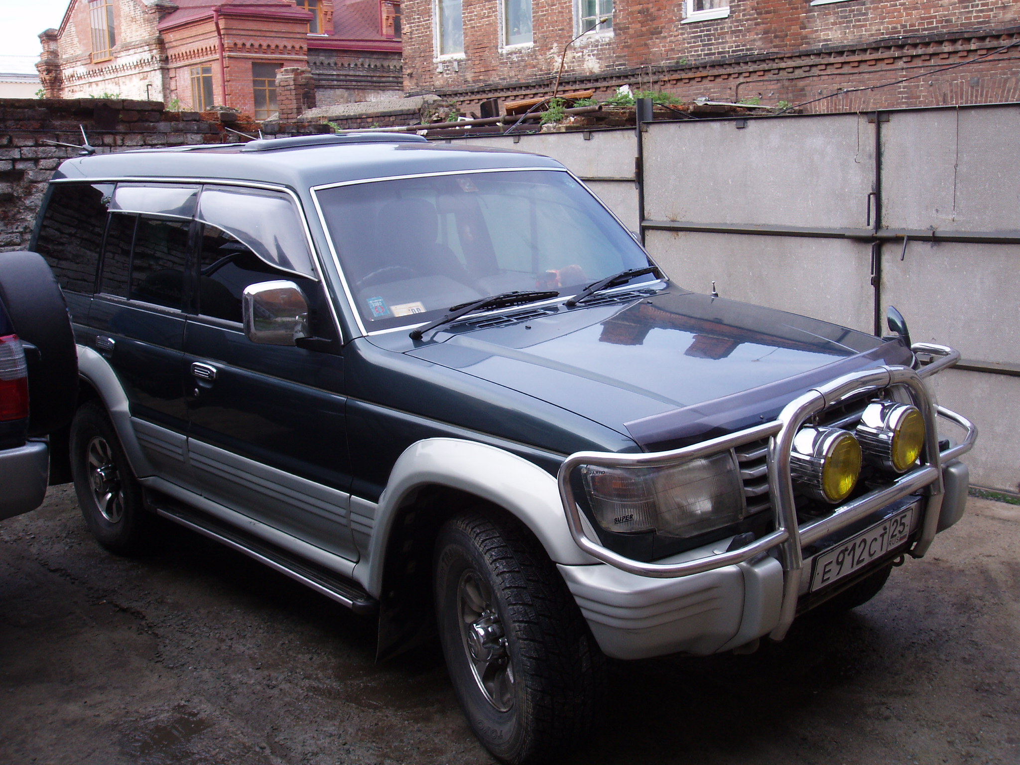 1993 Mitsubishi Pajero