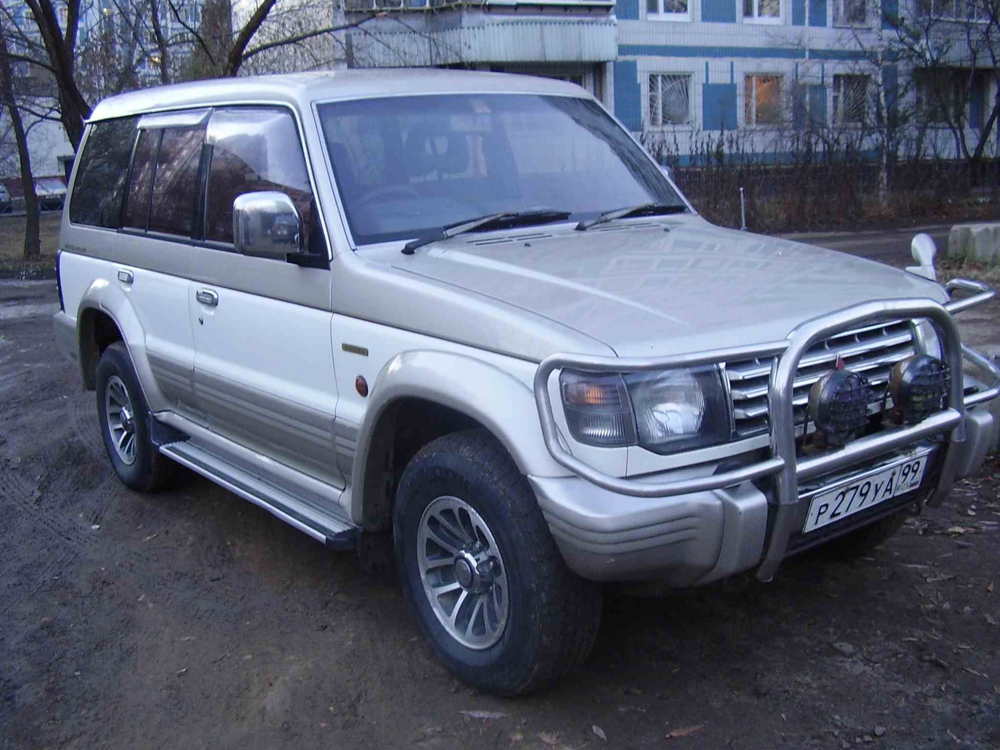 1993 Mitsubishi Pajero