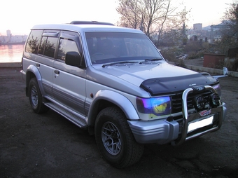 1993 Mitsubishi Pajero