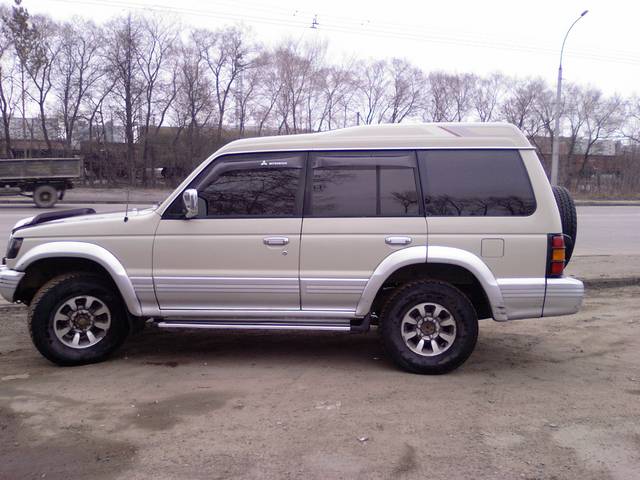 1993 Mitsubishi Pajero
