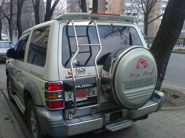 1993 Mitsubishi Pajero
