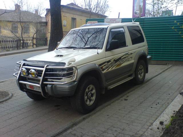 1993 Mitsubishi Pajero