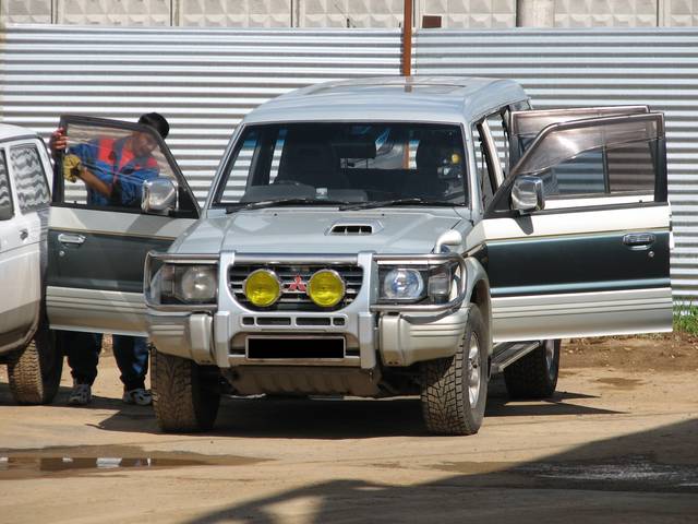 1993 Mitsubishi Pajero