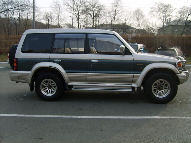 1993 Mitsubishi Pajero