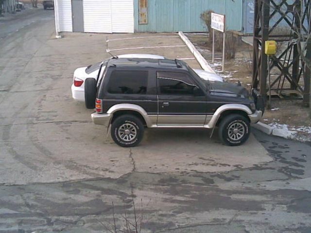 1993 Mitsubishi Pajero