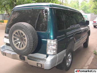 1993 Mitsubishi Pajero Photos