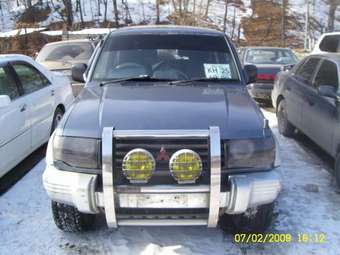 1993 Mitsubishi Pajero Pictures