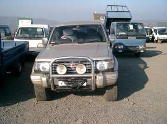 1993 Mitsubishi Pajero Pictures