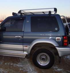 1993 Mitsubishi Pajero Pictures