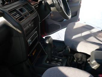 1993 Mitsubishi Pajero Pics