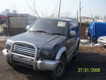 1993 Mitsubishi Pajero Photos