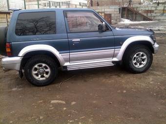 1993 Mitsubishi Pajero Wallpapers