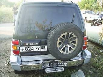 1993 Mitsubishi Pajero Pictures