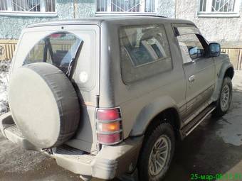 1993 Mitsubishi Pajero Photos