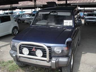1993 Mitsubishi Pajero Pics