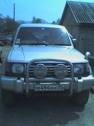 1993 Mitsubishi Pajero Photos