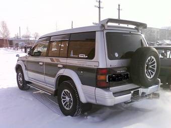 1993 Mitsubishi Pajero Wallpapers