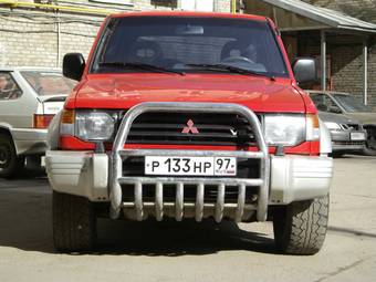 1993 Mitsubishi Pajero Photos