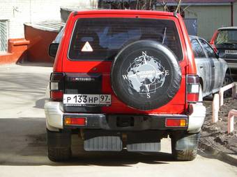 1993 Mitsubishi Pajero Pictures