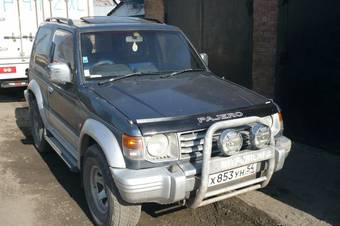 1993 Mitsubishi Pajero Photos