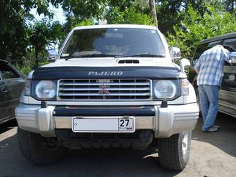 1993 Mitsubishi Pajero Photos