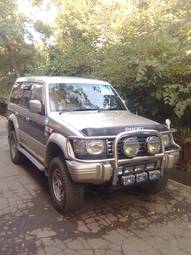 1993 Mitsubishi Pajero Photos