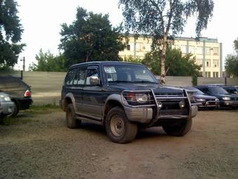 1993 Mitsubishi Pajero Photos