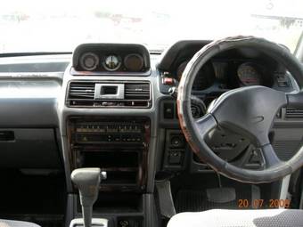 1993 Mitsubishi Pajero Wallpapers
