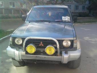 1993 Mitsubishi Pajero Photos