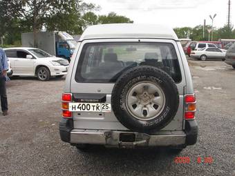 1993 Mitsubishi Pajero Pictures